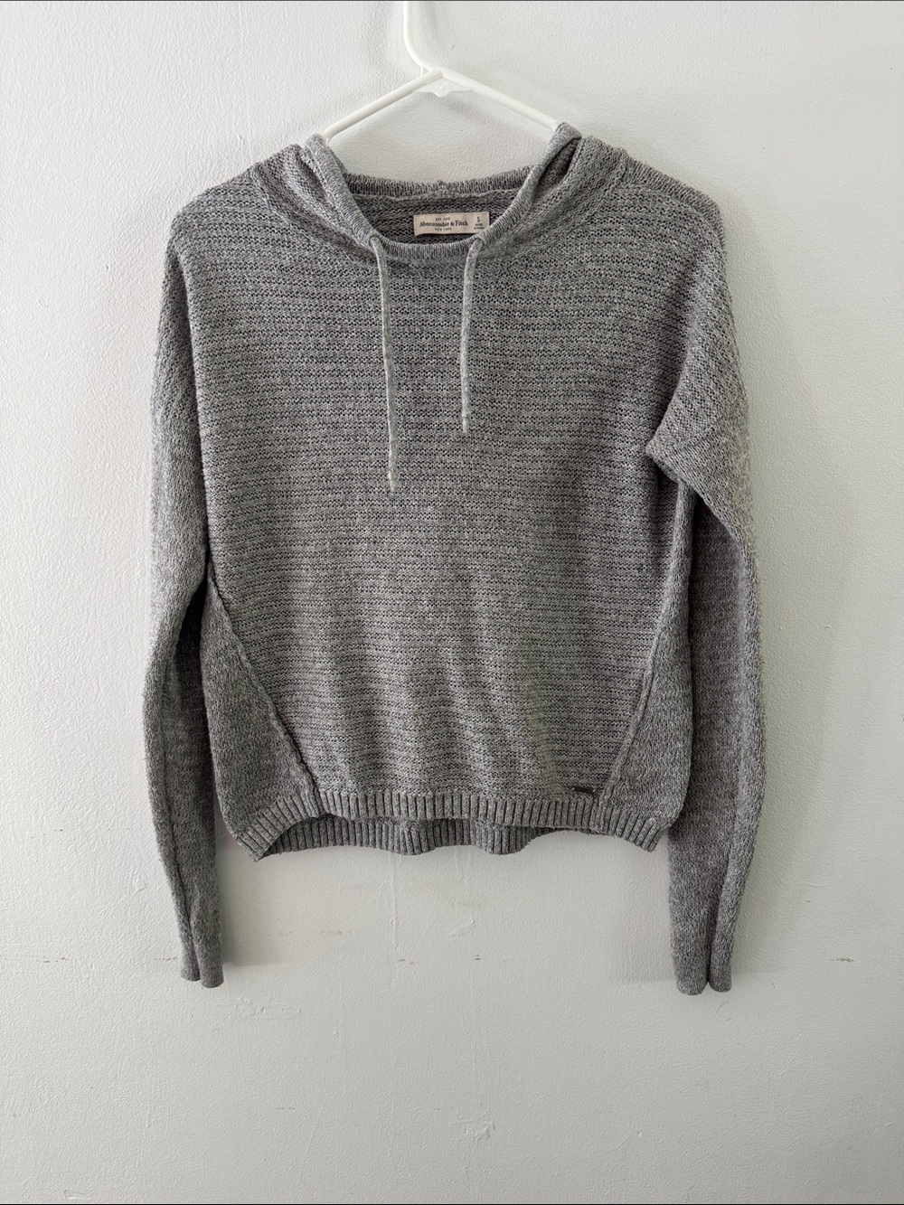Abercrombie & Fitch Gray Knit Hoodie Sweater Sz S